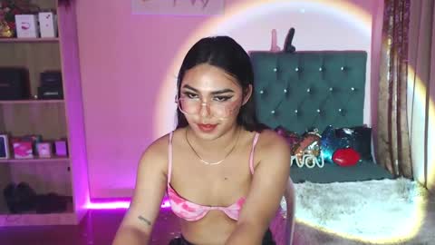 Siana online show from 6, 1, 2025