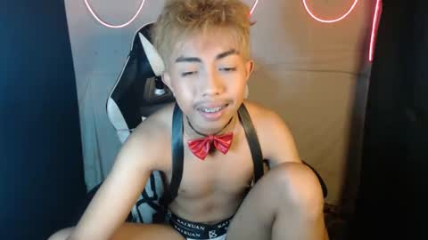 Snapshot of itsyourcummerboy_xx chatting on 14, 4, 2026 Kyle online show from 14, 4, 2026