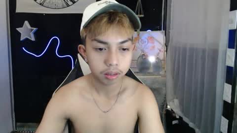 Snapshot of itsyourcummerboy_xx chatting on 6, 5, 2026 Kyle online show from 6, 5, 2026