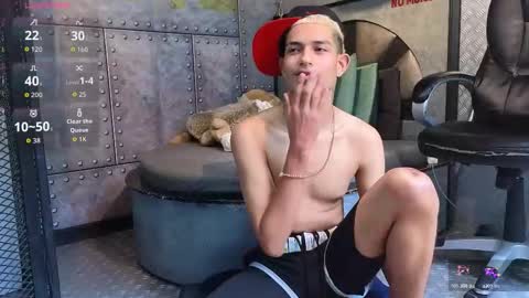 itszairen online show from 8, 3, 2026