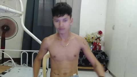 itzme_john online show from 25, 3, 2026