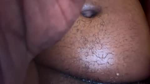 Snapshot of iuse2fingers2stroke chatting on 12, 7, 2026 iuse2fingers2stroke online show from 12, 7, 2026