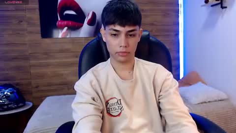 Snapshot of ivan_cooper chatting on 9, 8, 2026 Ivan Follow me please online show from 9, 8, 2026