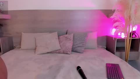Snapshot of ivana_hall chatting on 25, 9, 2025 ivana_hall online show from 25, 9, 2025
