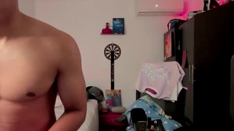 Snapshot of ivano_jones chatting on 8, 11, 2025 Ivano online show from 8, 11, 2025