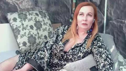 IrennaSplash online show from 12, 1, 2026