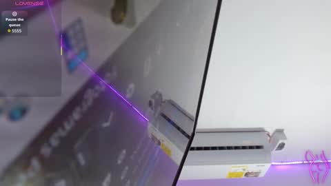 Ivon online show from 2, 10, 2025