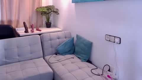 Ivonne online show from 24, 10, 2025