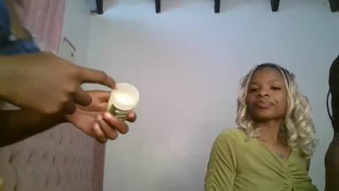 Snapshot of ivory_mae chatting on 25, 6, 2026 ivory_mae online show from 25, 6, 2026