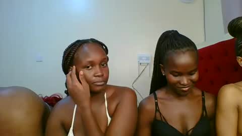 Snapshot of ivory_mae chatting on 12, 7, 2026 ivory_mae online show from 12, 7, 2026
