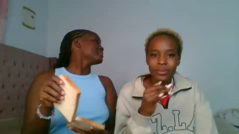 Snapshot of ivory_mae chatting on 27, 7, 2026 ivory_mae online show from 27, 7, 2026