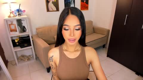 kirstenelsie online show from 12, 3, 2025