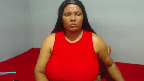 IVORYTITS48 online show from 16, 2, 2025