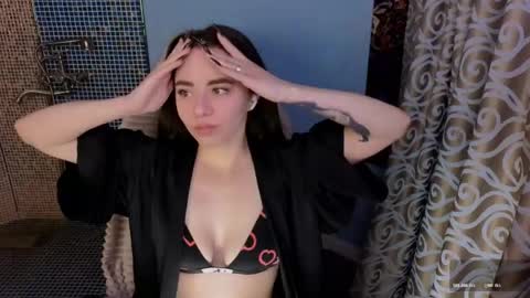 Snapshot of ivorywood_ chatting on 13, 5, 2026 ivorywood_ online show from 13, 5, 2026