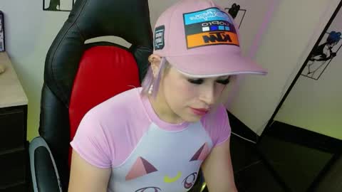 Diana Rojas  online show from 14, 4, 2026