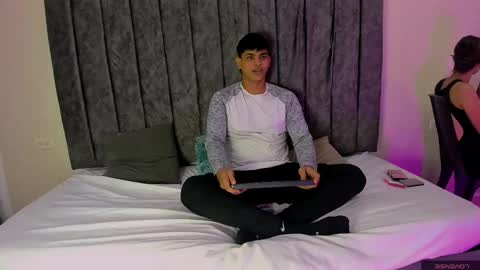 ivy_and_joseph online show from 4, 3, 2025