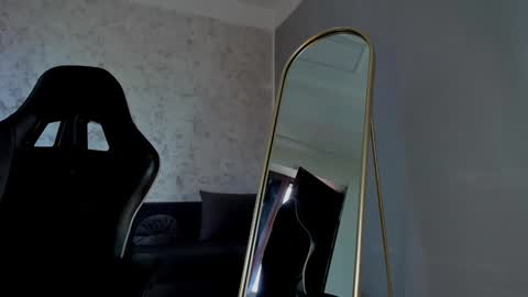 Snapshot of ivy_bellee chatting on 7, 2, 2025 Ivy bellee online show from 7, 2, 2025