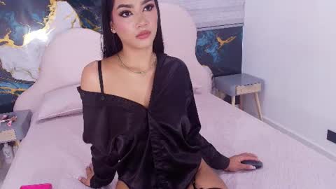 Snapshot of ivy_salazar chatting on 27, 6, 2026 Tell me Ivy is a pleasure online show from 27, 6, 2026