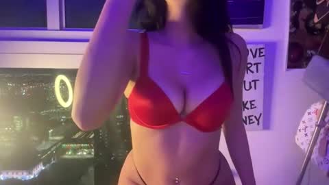 Snapshot of ivybby_ chatting on 16, 2, 2026 ivy and winter online show from 16, 2, 2026