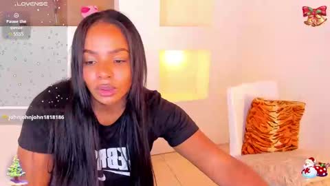 Snapshot of ivybliss8 chatting on 28, 12, 2024 i v y  b l i s s online show from 28, 12, 2024