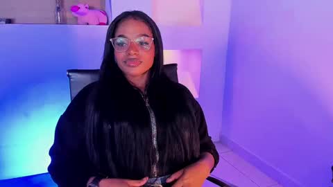 Snapshot of ivybliss8 chatting on 28, 1, 2025 i v y  b l i s s online show from 28, 1, 2025