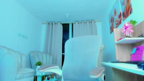 Adriana Independent Model online show from 29, 3, 2026