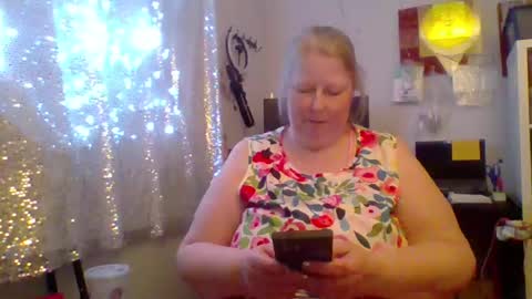 Snapshot of ivyjane3522 chatting on 9, 7, 2026 ivyjane3522 online show from 9, 7, 2026