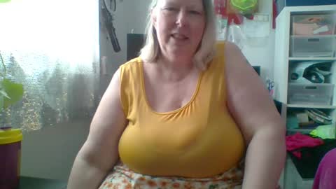 Snapshot of ivyjane3522 chatting on 13, 7, 2026 ivyjane3522 online show from 13, 7, 2026