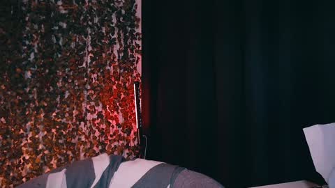 Snapshot of ivyjonson chatting on 19, 1, 2025 Miss Ivy online show from 19, 1, 2025