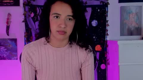 Camila online show from 4, 3, 2025