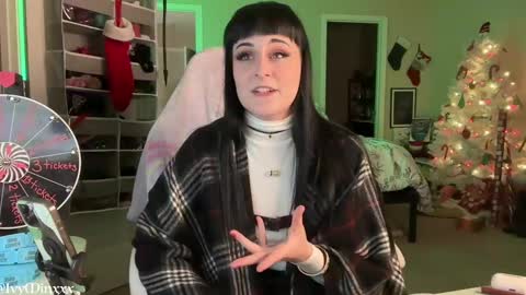 Ivy Minxxx online show from 15, 12, 2024