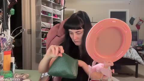 Ivy Minxxx online show from 6, 1, 2025