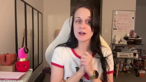 Ivy Minxxx online show from 13, 2, 2026