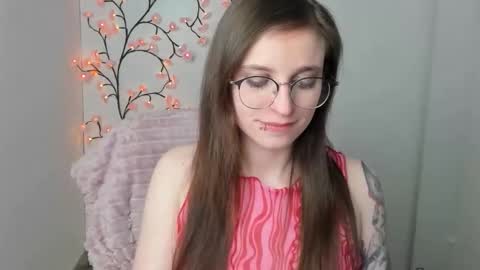 Snapshot of ivynoir_ chatting on 3, 5, 2026 Ivy online show from 3, 5, 2026
