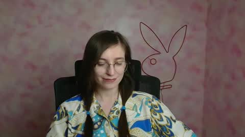 Snapshot of ivynoir_ chatting on 5, 5, 2026 Ivy online show from 5, 5, 2026