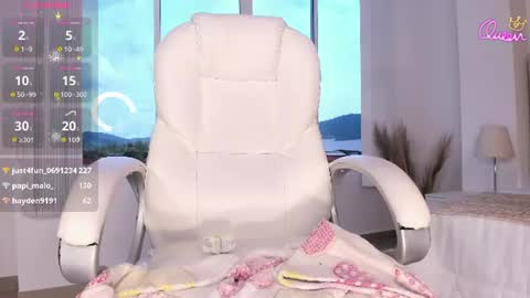 Snapshot of ivyy_moon chatting on 8, 7, 2026 ivyy_moon online show from 8, 7, 2026
