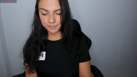 Snapshot of ivyy_scott chatting on 20, 5, 2026 Ivvy online show from 20, 5, 2026