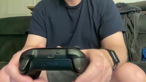 iwantyounow42069 online show from 19, 4, 2026