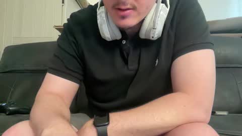 iwantyounow42069 online show from 19, 4, 2026