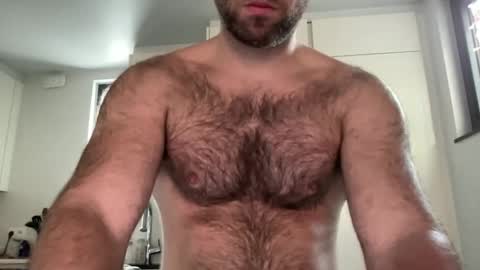 Izylduur online show from 3, 11, 2025