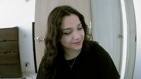 izzy_32 online show from 19, 2, 2026