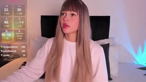 Izzy vega  online show from 10, 2, 2025