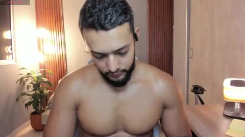 Calix  Independient model Insta and twt Calixsnake online show from 22, 5, 2026