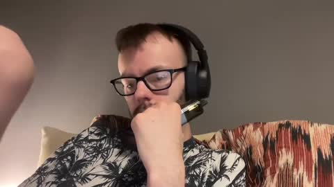 Snapshot of j_ddog chatting on 7, 7, 2026 JDogg online show from 7, 7, 2026