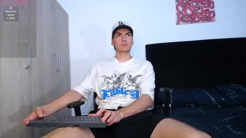 INDEPENDENT MODEL online show from 18, 2, 2025