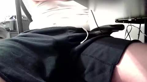 Snapshot of jackaverage14 chatting on 19, 9, 2025 Jackaverage14 online show from 19, 9, 2025