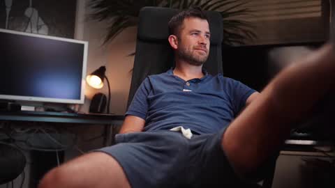 Snapshot of jackoffdude85 chatting on 28, 9, 2025 Colten Carter online show from 28, 9, 2025