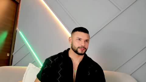 Jackson Wayne online show from 18, 2, 2025