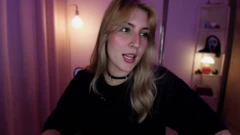 Snapshot of jacky_croft chatting on 26, 4, 2026 Linda Sofia help me get to 100 thumbs up online show from 26, 4, 2026