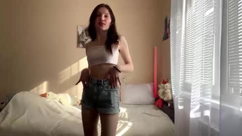 Lillian online show from 29, 3, 2026